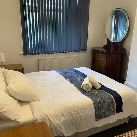 5 Bed 5Mins From Wembley Stadium London Ngoại thất bức ảnh