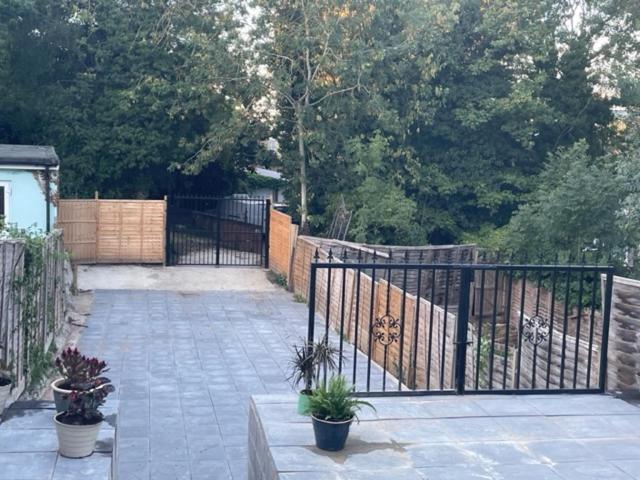 5 Bed 5Mins From Wembley Stadium London Ngoại thất bức ảnh